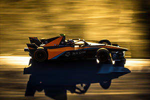 Neom McLaren Drivers hoping to do Saudi Arabia proud at the Formula e 2023 core Diriyah e-prix Doubl ...