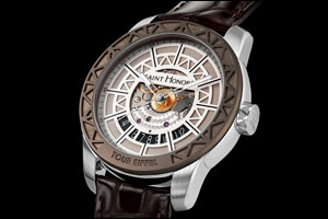 The “Tour Eiffel” Timepiece an ideal special Eid Gift