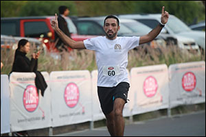 A Pakistani National Dribbles a Basketball for a Mile in Dubai, Bags a Second Guinness World Records™ Title