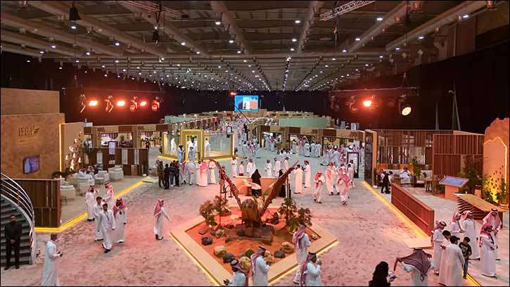 Saudi Falcon Breeders Auction 2025 Concludes with Sales Exceeding 13 Million Riyals
