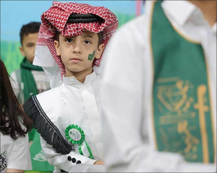 Arar Lights Up with Children's Celebrations for National Day