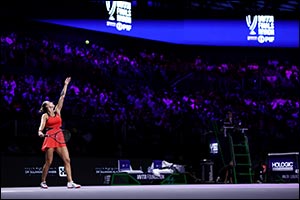 Semi-final lineup set at 2025 WTA Finals Riyadh presented by PIF as perfect Aryna Sabalenka eliminat ...