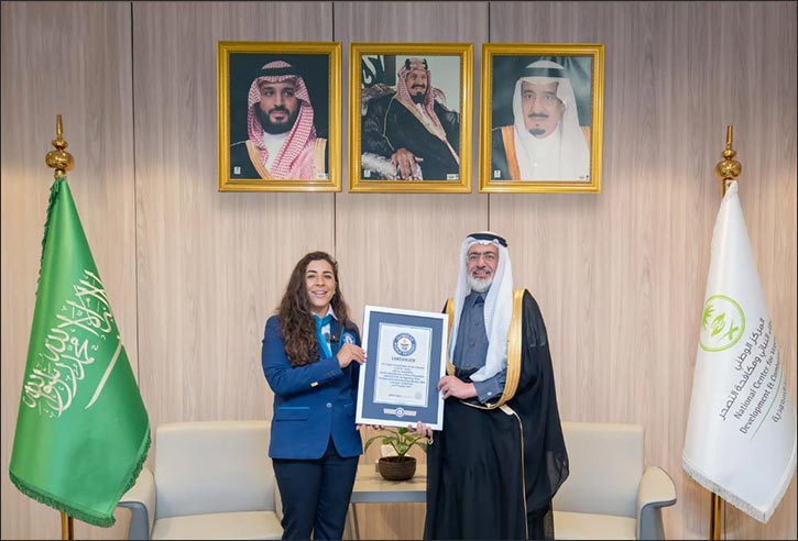 Saudi Arabia Sets Guinness World Record with 95 Tons of Seasonal Seeds in Vegetation Cover Efforts