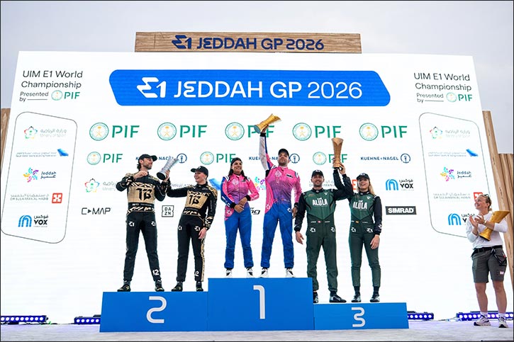 Jeddah gets 2026 e1 season off to spectacular start as aoki racing defend title on the red sea