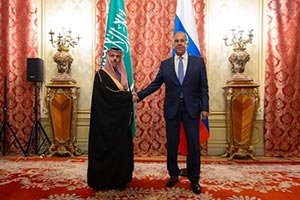 Foreign Minister Meets Russian Counterpart in Moscow and Holds Official Talks