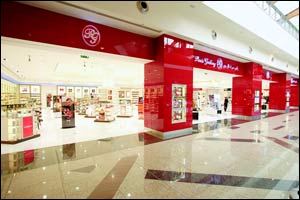 Paris Gallery opens its refurbished luxury store at the Sahara Center