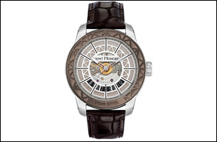 The Eiffel Tower at your wrist